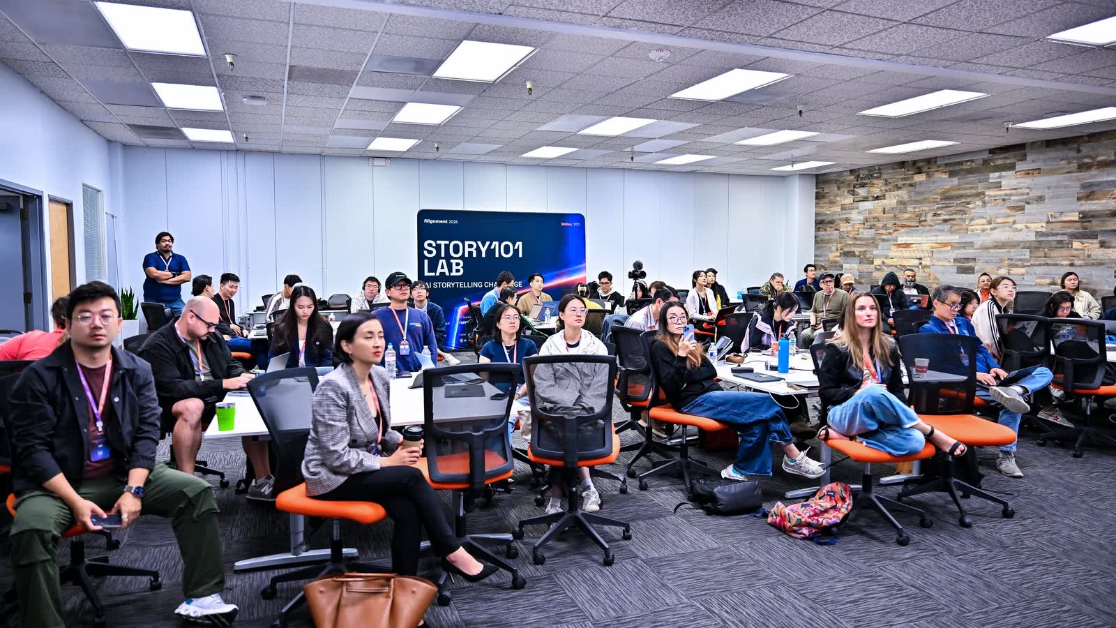 The room at STORY101 LAB during the morning briefing, Alignment 2026